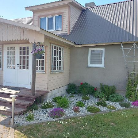 Adu-Jaani Kodumajutus Bed & Breakfast Matja Exterior photo