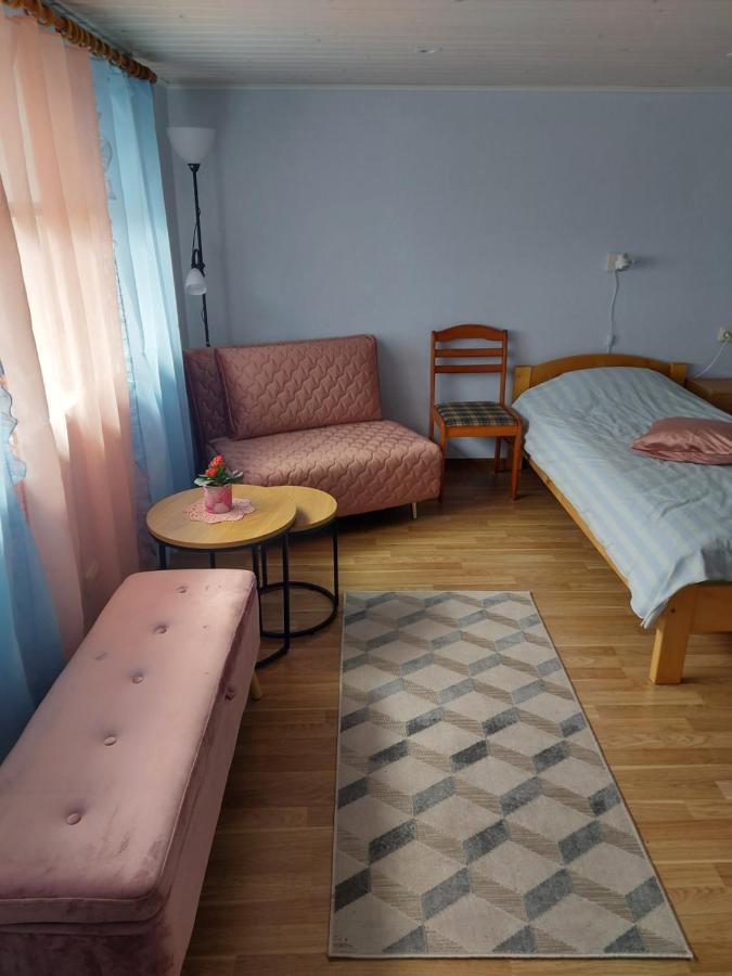 Adu-Jaani Kodumajutus Bed & Breakfast Matja Exterior photo